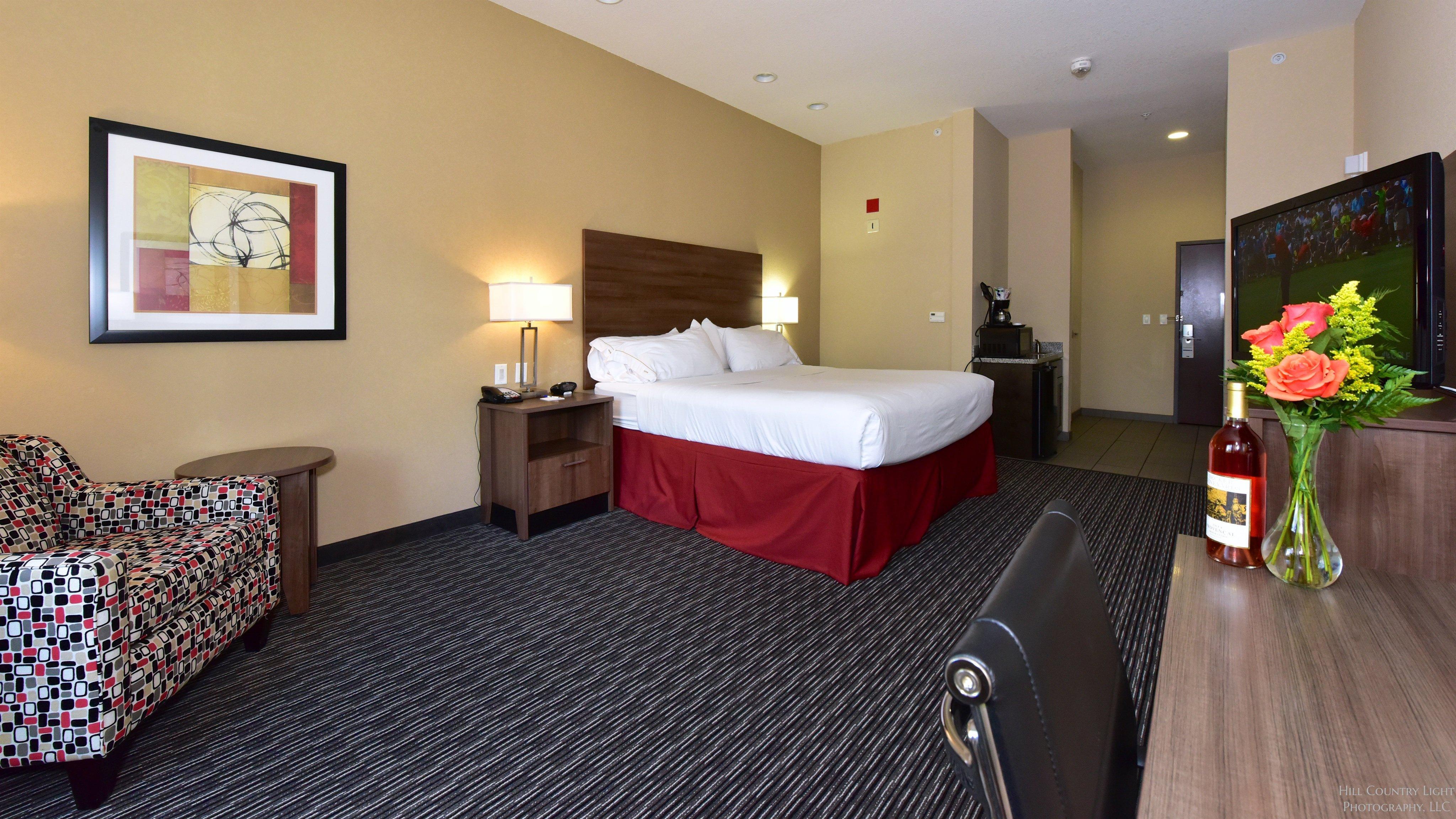 Holiday Inn Express & Suites Fredericksburg By Ihg Екстер'єр фото
