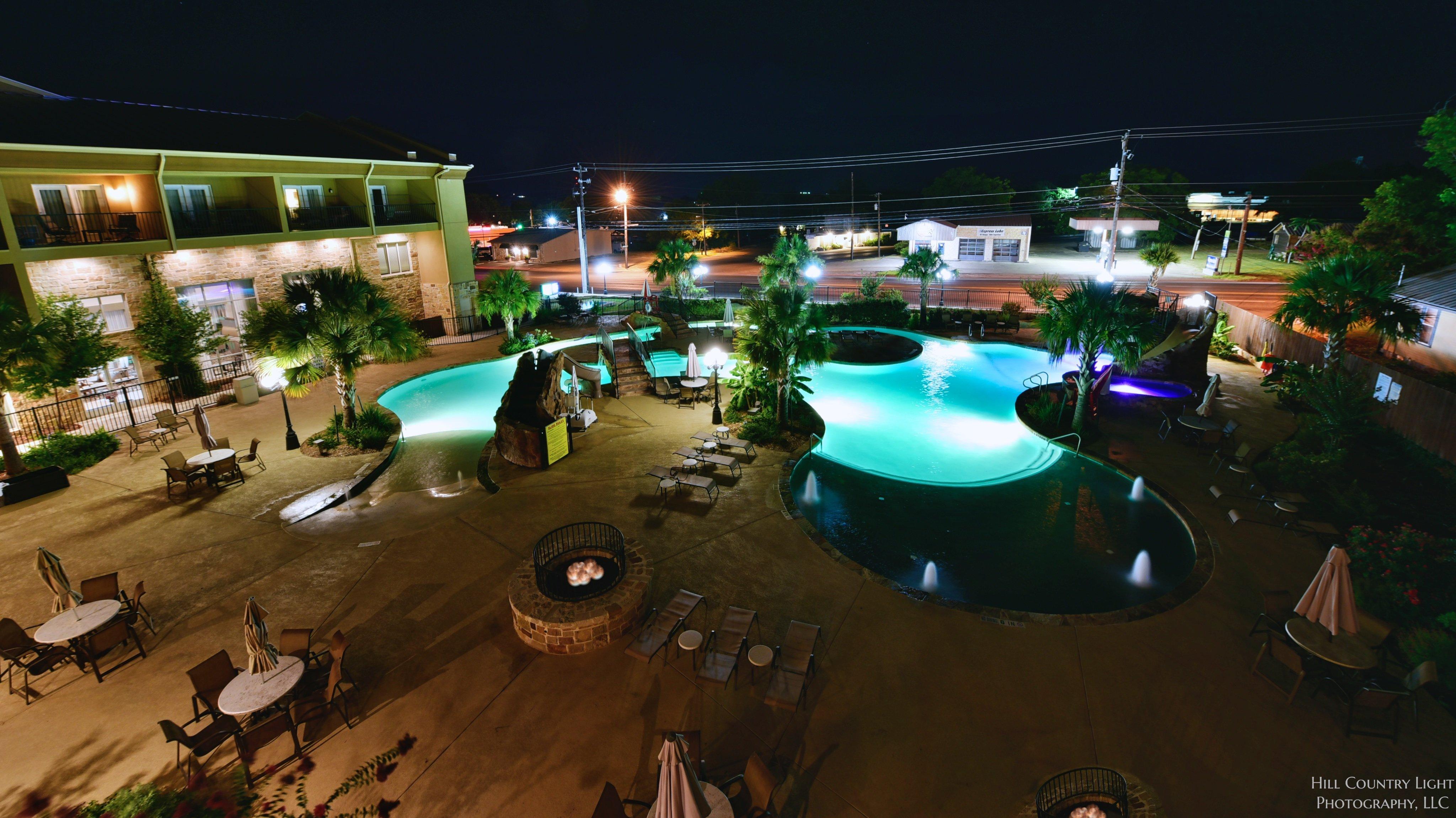 Holiday Inn Express & Suites Fredericksburg By Ihg Екстер'єр фото