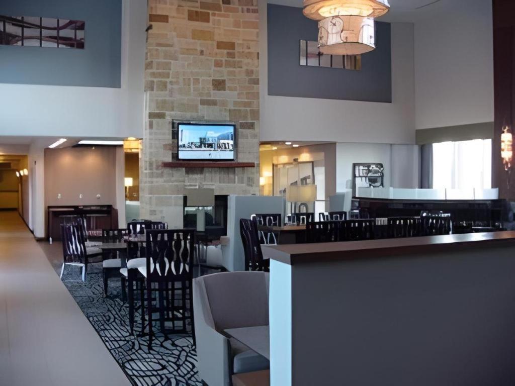 Holiday Inn Express & Suites Fredericksburg By Ihg Екстер'єр фото