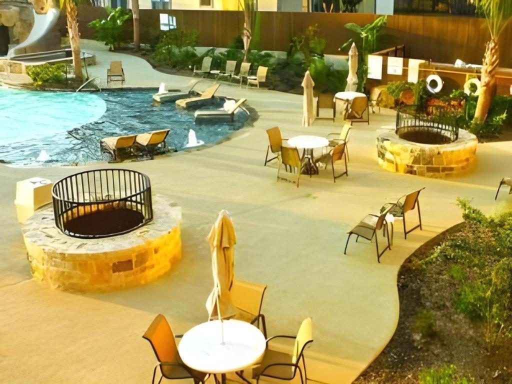 Holiday Inn Express & Suites Fredericksburg By Ihg Екстер'єр фото